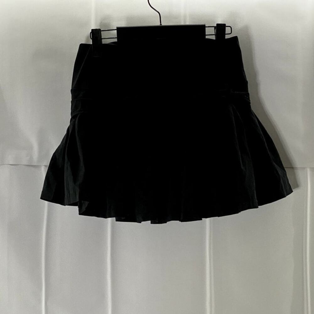 UNBRANDED Women's Solid Black Ruffle Pull-On Mini Skirt SZ S